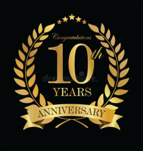 corona-dorata-dell-alloro-di-anniversario-anni-99009546.jpg